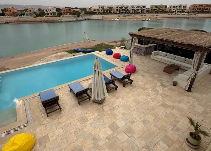 Sabina Premium 3br Villa, Gouna Lagoon View, Private Pool شقة *
