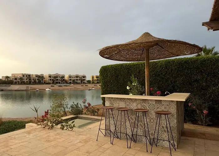 Sabina Premium 3br Villa, Gouna Lagoon View, Private Pool شقة
