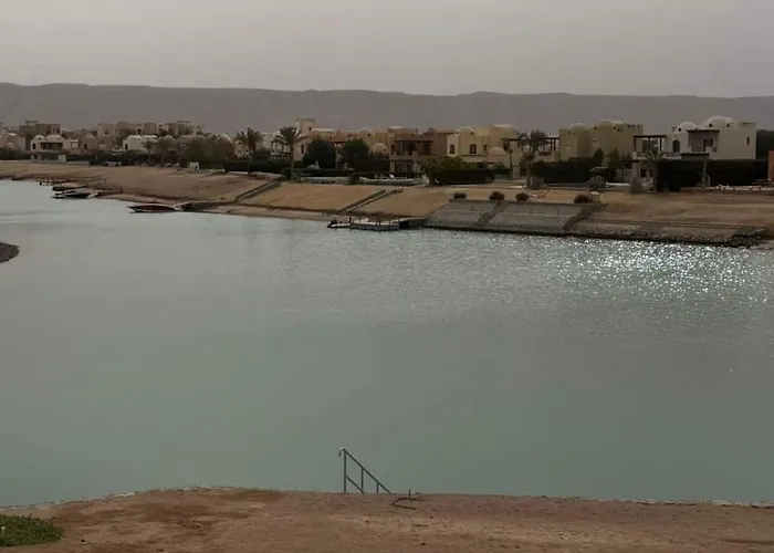 Sabina Premium 3br Villa, Gouna Lagoon View, Private Pool شقة