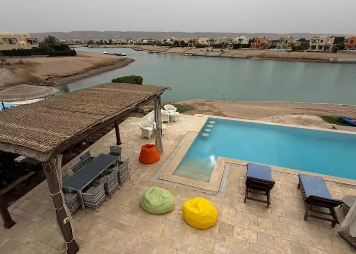 Sabina Premium 3br Villa, Gouna Lagoon View, Private Pool شقة